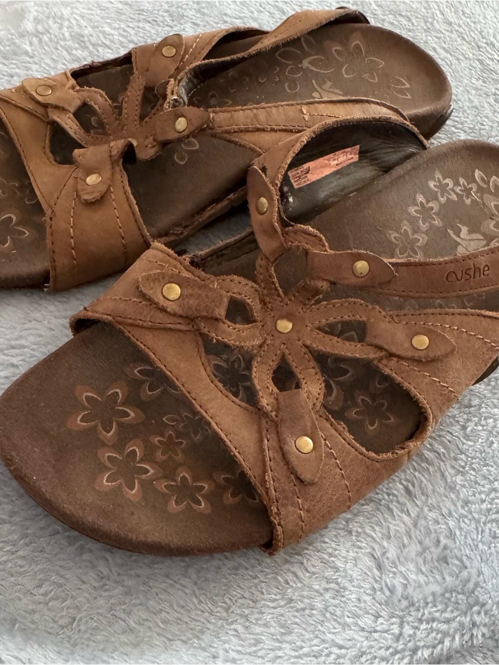 Cushe Brown Suede Floral Cutout Soft Cushioned Slide Sandals